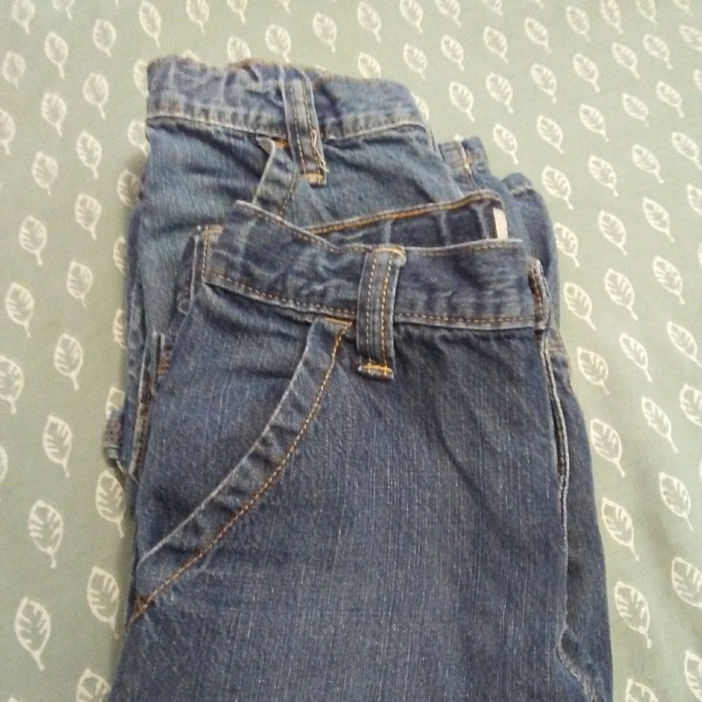 Lot of 2 pairs Old Navy shorts sz 8